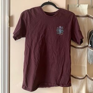 Levi’s burgundy small mens shirt